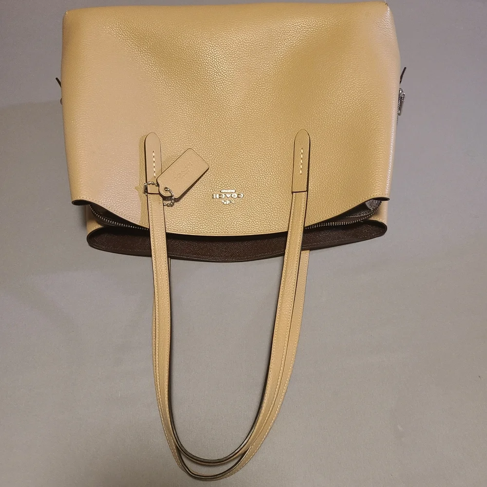 - Coach Charlie Carryall 40 Taupe - Picture 2 of 16